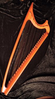 Gotische Harfe nach Original in Nürnberg, GNM<leer>